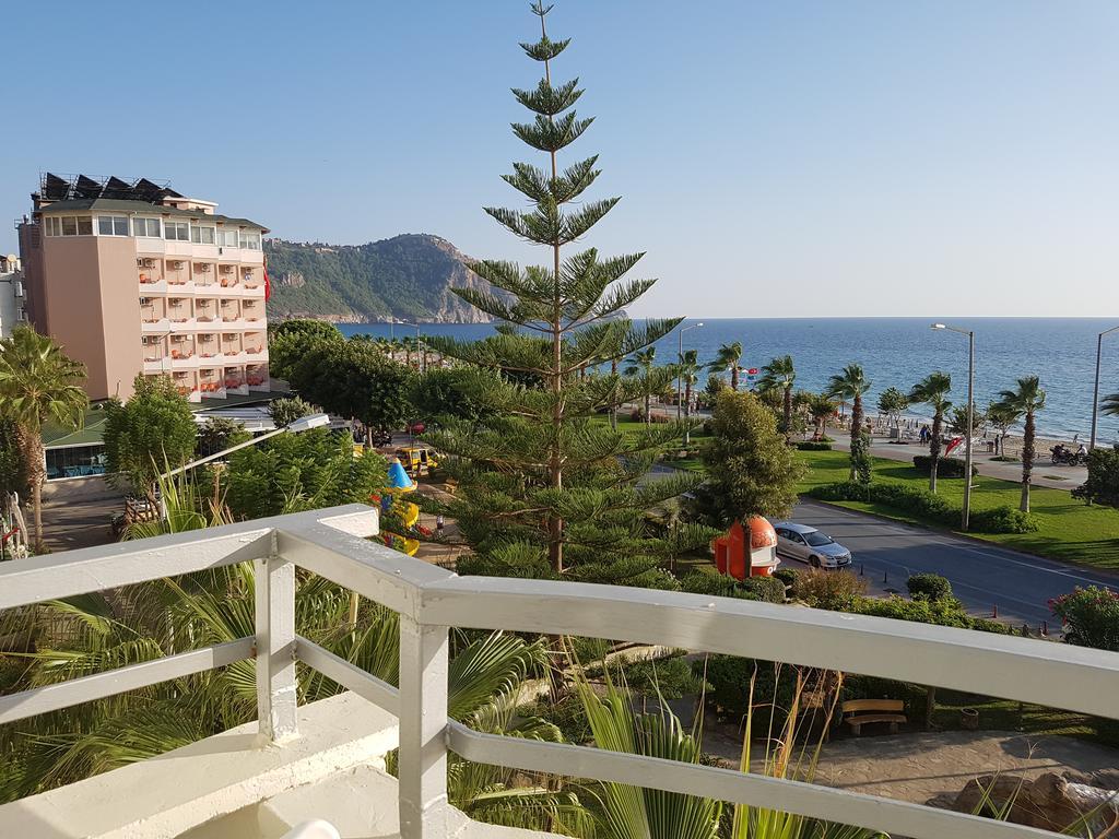 Belle Ocean Apart Otel Alanya Luaran gambar